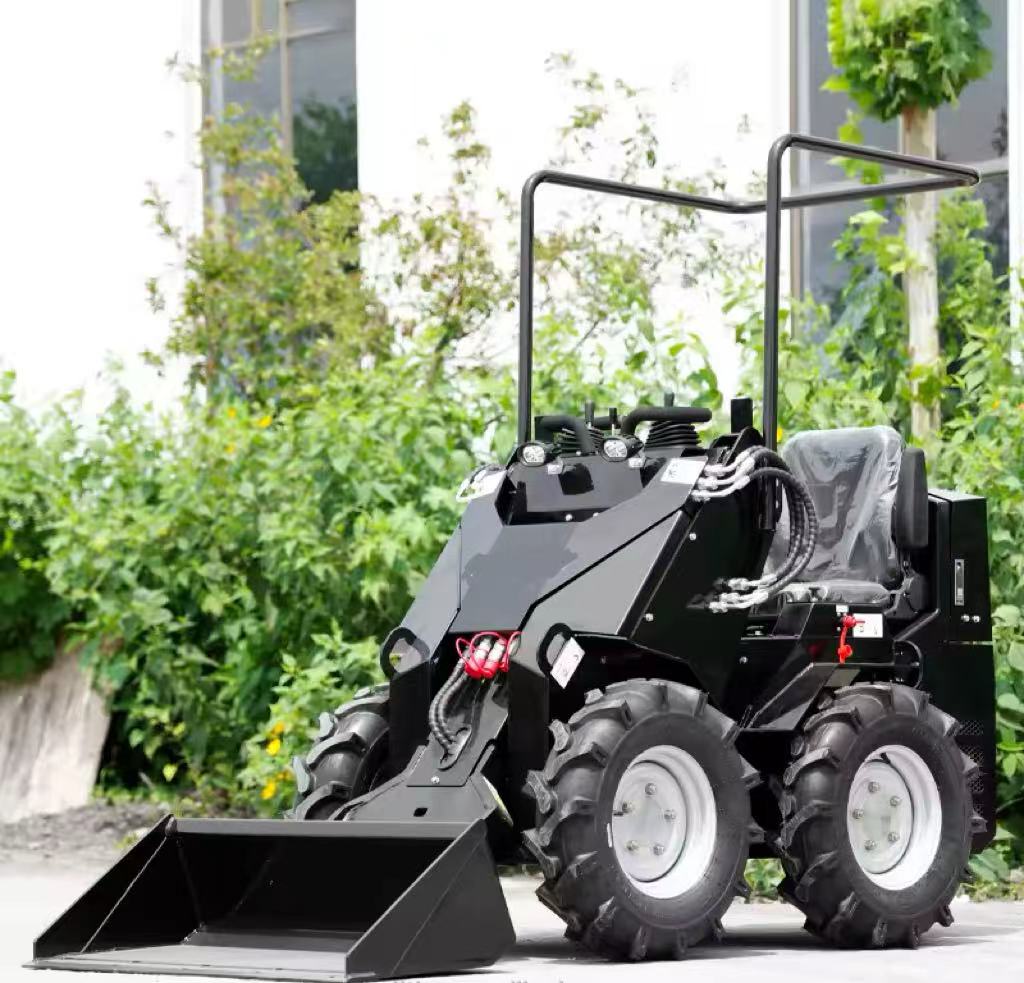 EURO 5 & EPA Engine Mini Skid Steer Loader | Compact Track Loader with Hydraulic Motor | CE Certified Small Skid Steer for Attachments