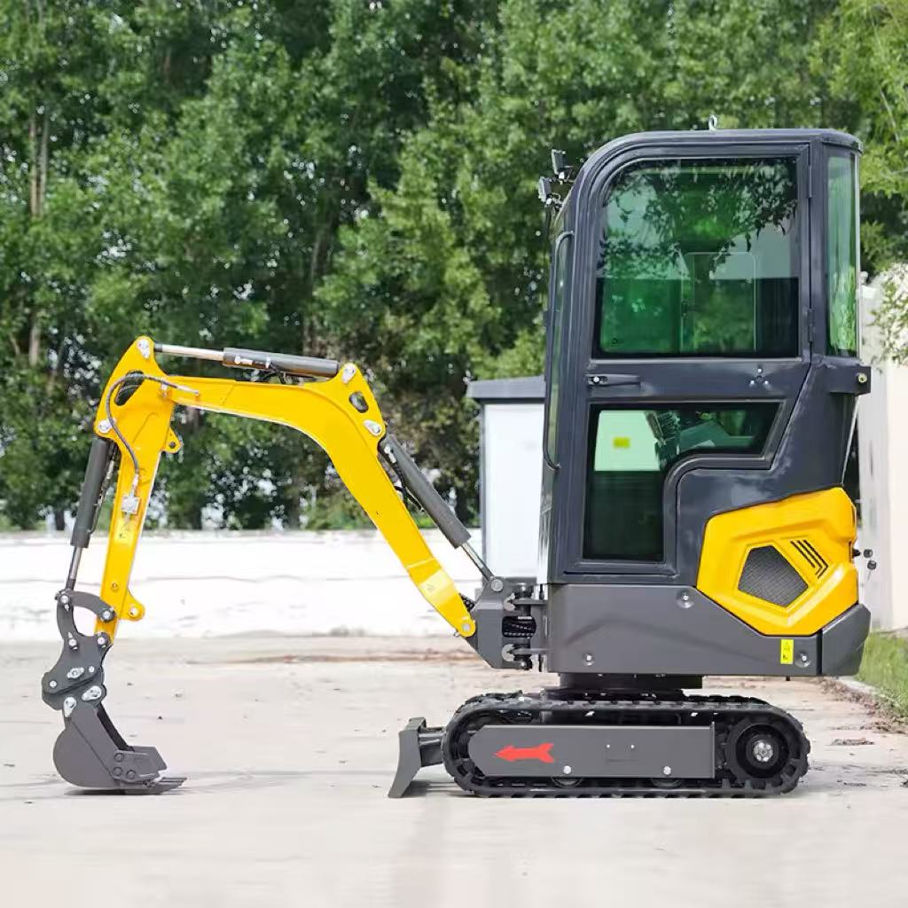 LT1012 Mini Excavator: 1.2 Ton Hydraulic Crawler Digger with Attachments for Garden & Construction